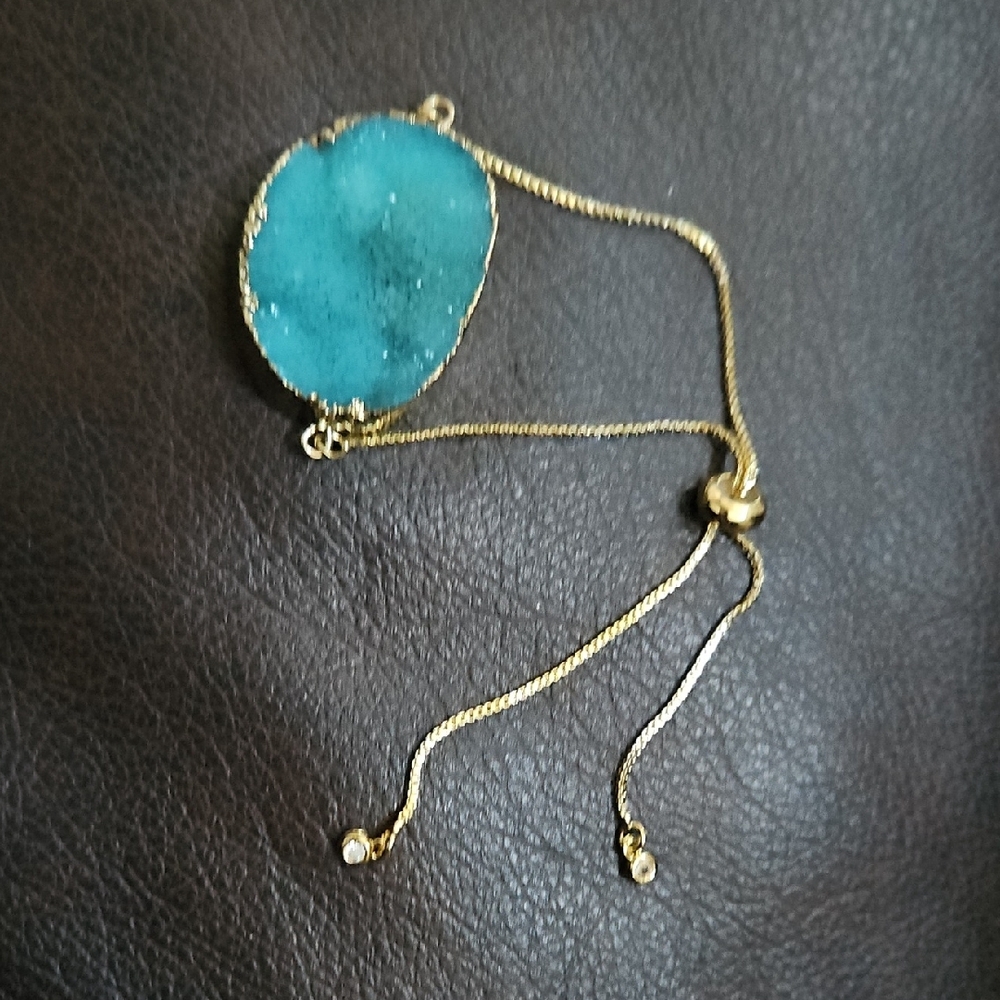 Elegant Blue Druzy Bracelet